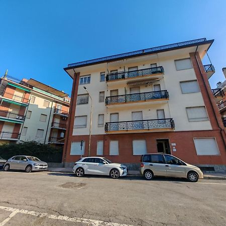 Appartamento Sul Mare Via Caprera 25 Marina dʼMarina dʼAndora Exterior foto